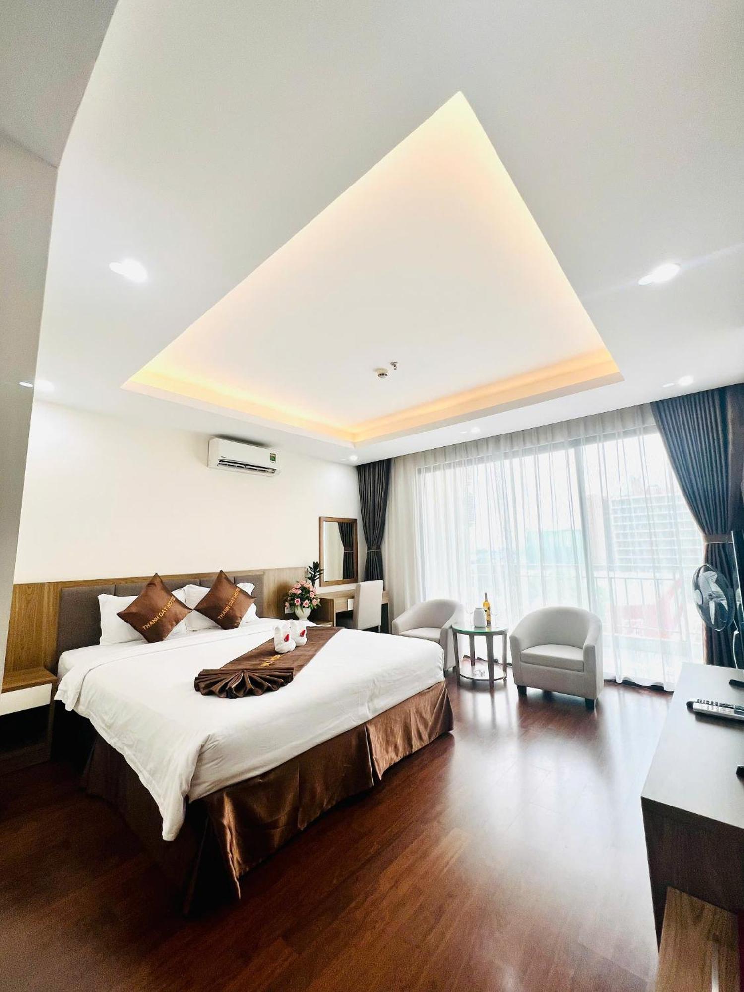 Thanh Dat Hotel Ninh Lao Buitenkant foto