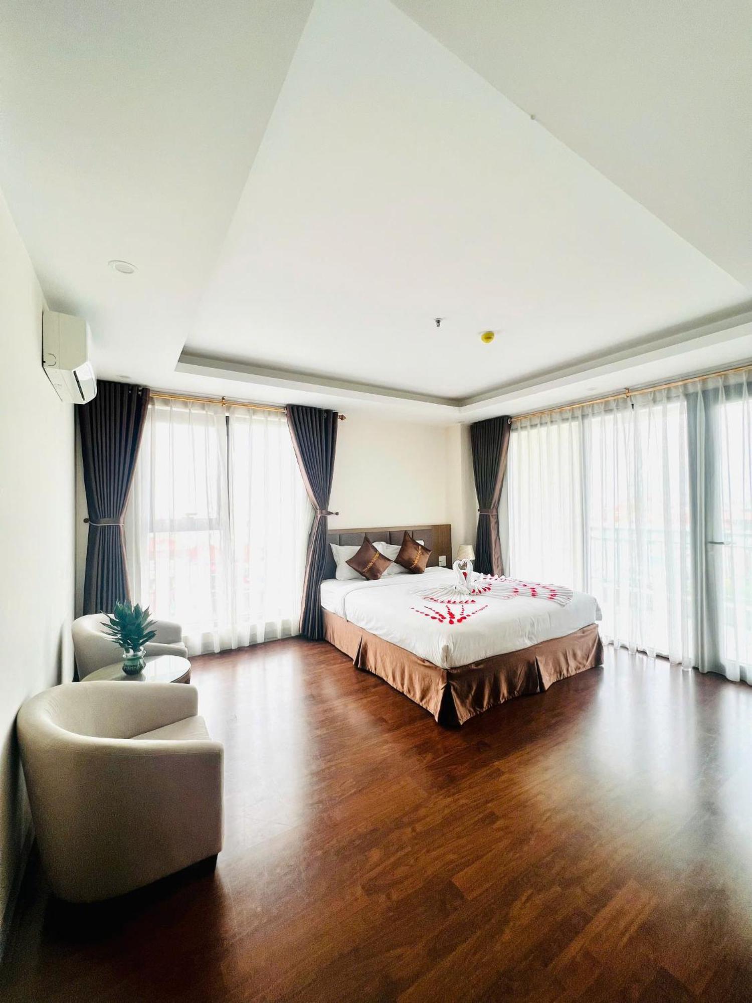 Thanh Dat Hotel Ninh Lao Buitenkant foto